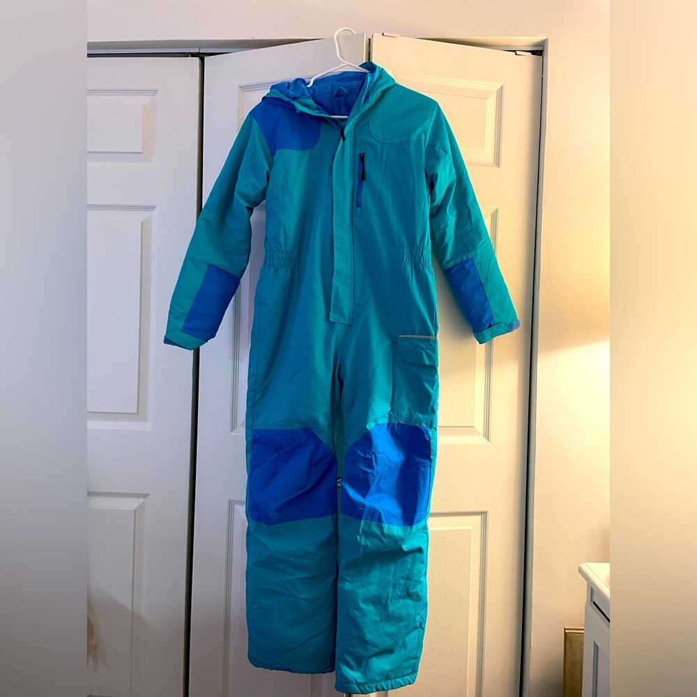 Kids XL snowsuit with hood